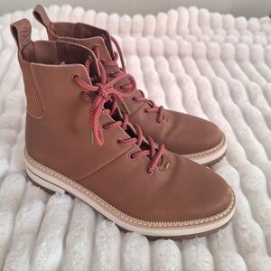 TOMS Mesa Brown Lace-Up Lug Sole Ankle Boots Women’s 6.5 worn 1x